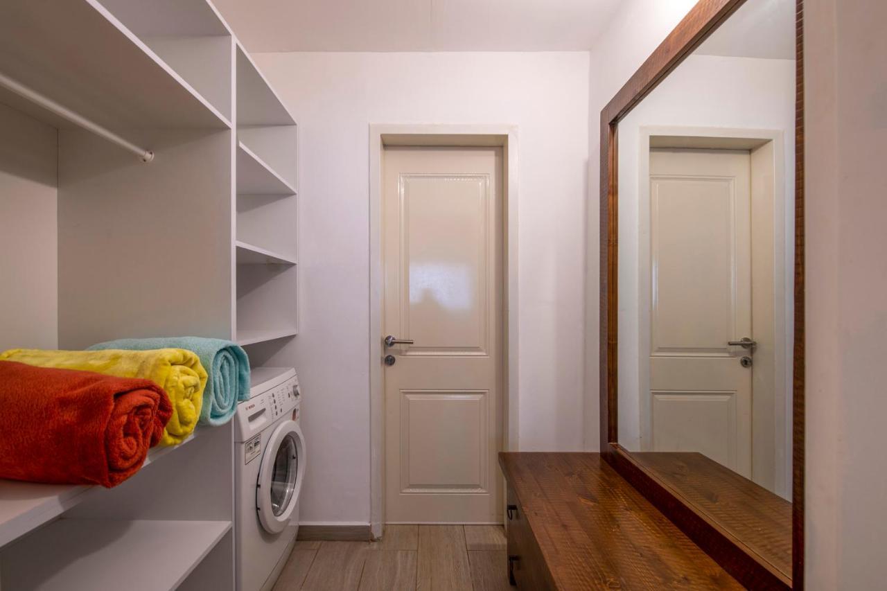רז אירוח ברמה Villa Qaşrīn Exteriör bild
